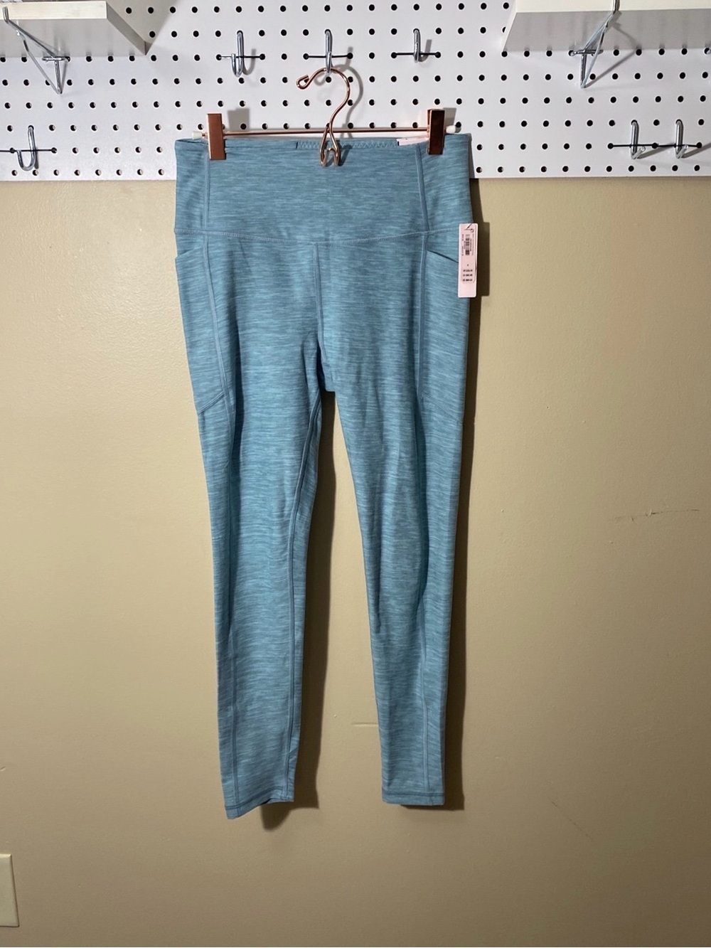 Victoria Secret Sport Flow Legging NWT
